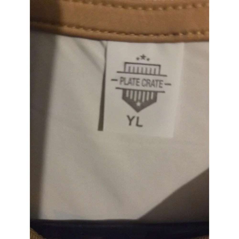 Plate Crate Short Sleeve Tee  Youth‎ Size L Tan